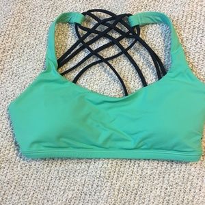 Lululemon Free To Be Wild Bra
